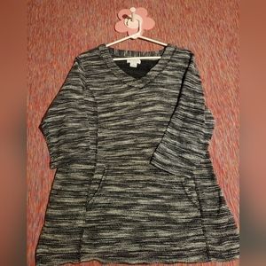 Liz Claiborne knitted sweater